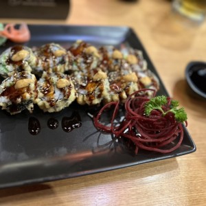 SUSHI - TEMPURA ROLL