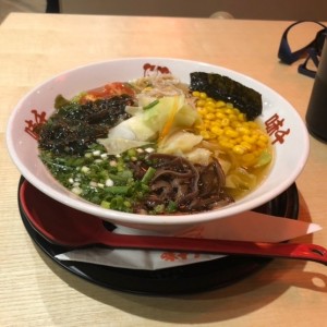 ramen vegetariano