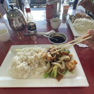 Menu lunch - lechon de puerco