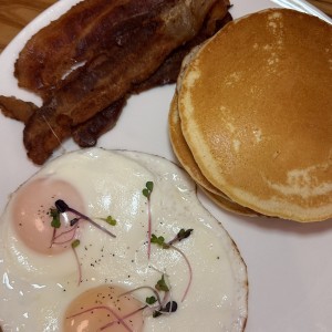 Desayunos - Pancakes y Bacon