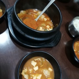 sopa de kimchi