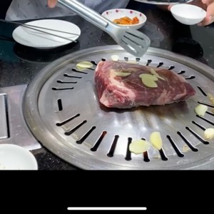 steak cocinado al carbon
