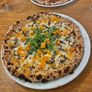 Pizzas Napoletanas - Mushrooms