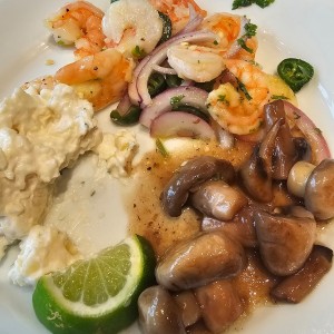 Ensaladas - Ensalada De Camarones