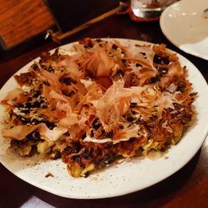 Okonomiyaki de bacon. 