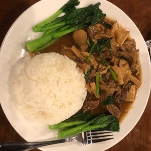 stuffed beef with vegetables and rice