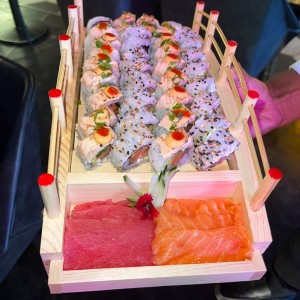 Sushi Rolls - Alaska Roll
