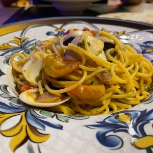 Espaguettis (gluten free) a la Vongole