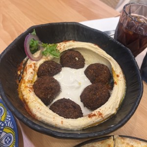 Hummus - Falafel