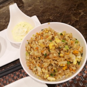 Yakimeshi fried rice