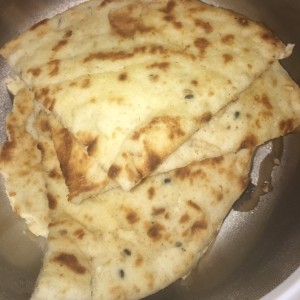 Pan - Garlic Naan