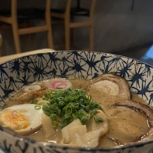 RAMEN - Chiiro Tonkotsu