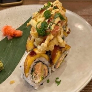 Plato Fuerte - Filipino Roll