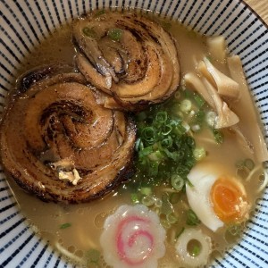 RAMEN - Chiiro Tonkotsu