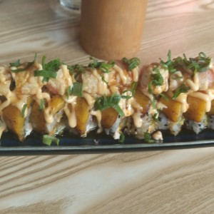 SUSHI - Filipino Roll