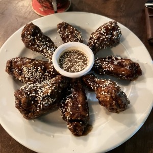 Alitas de Pollo con Salsa de Ron y Raspdura