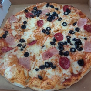 pizza familiar de 3 ingredientes 