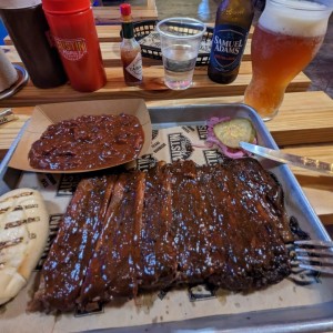 Media ribs + frijoles y pinta Samuel Adams 