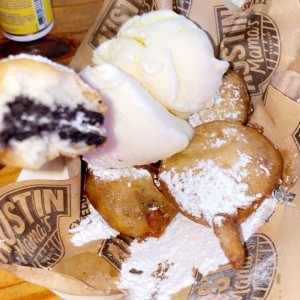 Sweets - Fried Oreos (4)