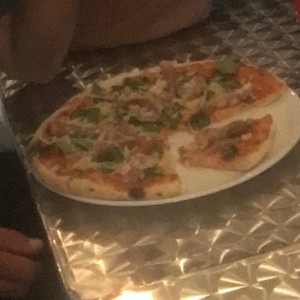 pizza sicialan con extra rugula 