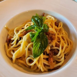 Espaguetis a la Carbonara