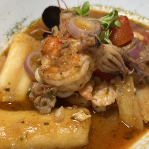 Sudado de Pescado y Mariscos