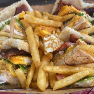 Sandwiches - Club Sandwich Slabón