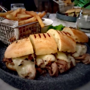 Roast beef dipping sandwich