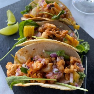 Tacos de langosta al pastor