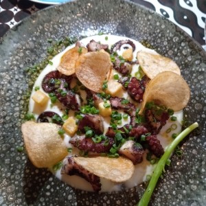 Pulpo a la brasa