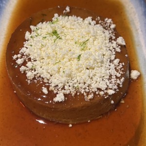 Flan de la casa