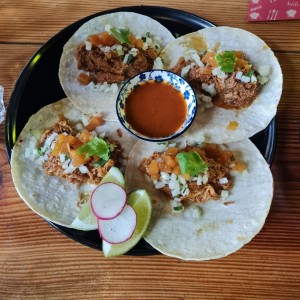 Tacos de Carnitas // Meat Tacos