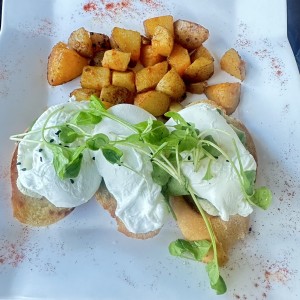 Desayunos Salados - Tostada de Aguacate