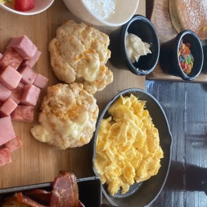 Brunch - Country Biscuit Breakfast