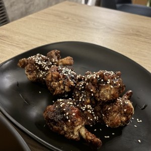 MAIN DISHES - ASIAN STICKY WINGS