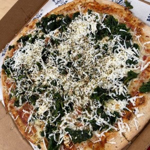 Pizza mediana de Espinaca