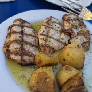 PLATOS FUERTES - KOTOPULO LEMONATO