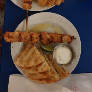 brochetas de pollo