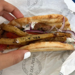 Souvlaki de Chorizo Griego