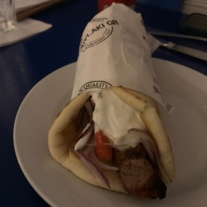 Souvlaki de cerdo