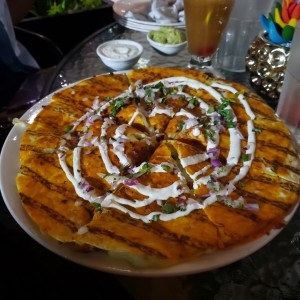 Pizzadilla de Birria