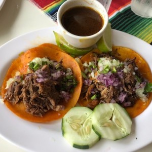 Tacos de birria 