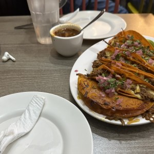 Orden de tacos de birria