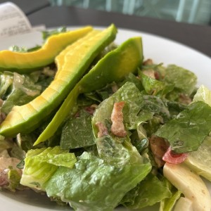 Ensaladas - CHICKEN AVOCADO COBB