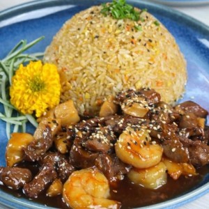 Arroz yaki meshi