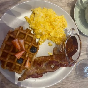 American Breakfast 