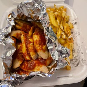 Currywurst plate