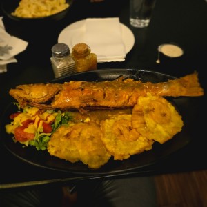 pescado frito al ajillo