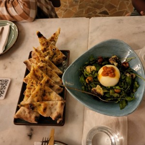 Para Compartir - Insalata di Burrata