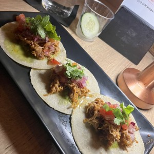 Tacos de carnitas 